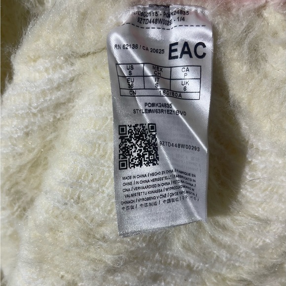 Guess 3/4 Sleeve Cardigan  
Style #W63R1EZ1BV0 - Picture 7 of 7